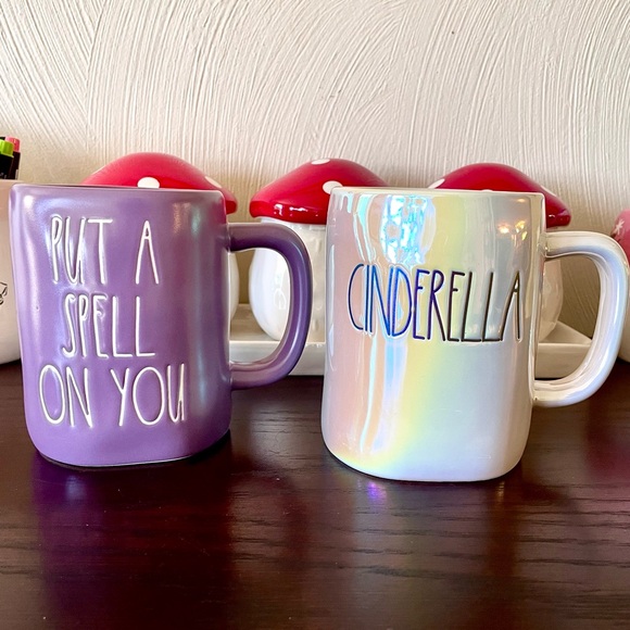 Disney PRINCESS CINDERELLA BIG Mug RAE DUNN ARTISAN COLLECTION BY MAGENTA NWT - Picture 10 of 10